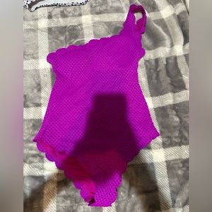 one piece bathing suit